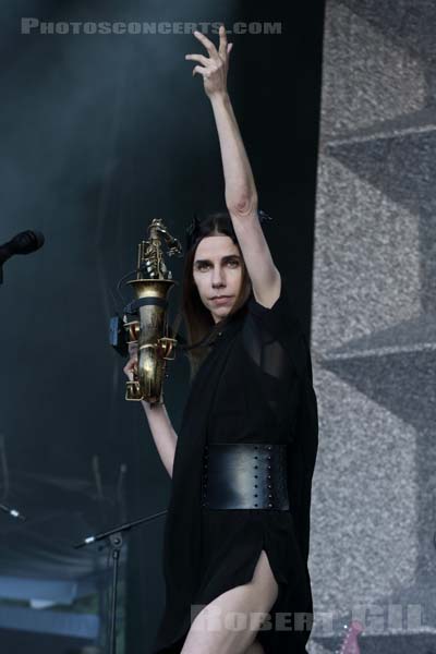 PJ HARVEY - 2017-08-18 - SAINT MALO - Fort de St Pere - 